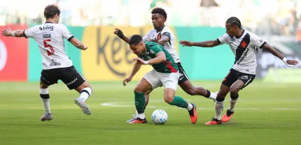 Após sofrer goleada contra o Palmeiras, Vasco vê chances de rebaixamento superar 66%