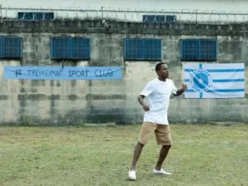 Ícaro Silva surge como Robinho em novas imagens da segunda temporada de “Tremembé”