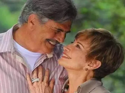 Fisioterapeuta de Glória Menezes revela como atriz lidou com perda de Tarcísio Meira