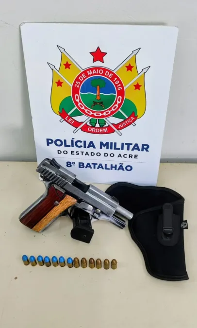 Pistola calibre .380 é apreendida com 13 munições na estrada de Manoel Urbano