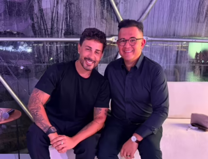 Carlinhos leva mentor para acalmar ânimos e trabalhar mentalidade dos influenciadores no “Rancho”