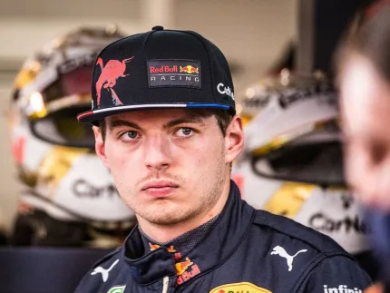 Verstappen define futuro na Fórmula 1 após meses de incerteza