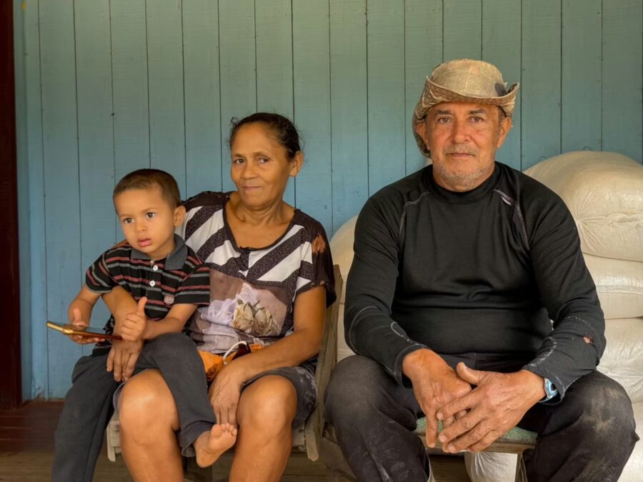 Na Capital da Farinha, moradores veem o Deracre melhorar os caminhos da produção