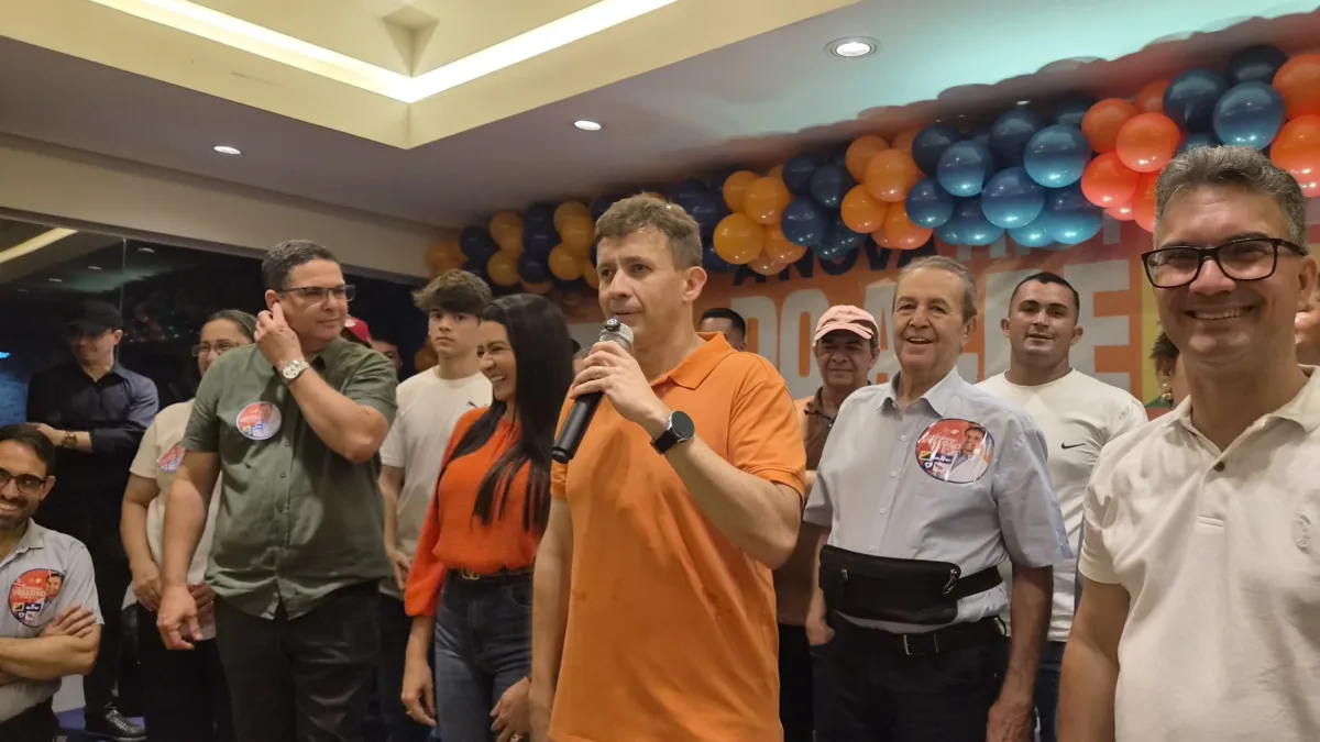 Eduardo Velloso anuncia esposa e ex-prefeito Vando Torquato como suplentes ao Senado