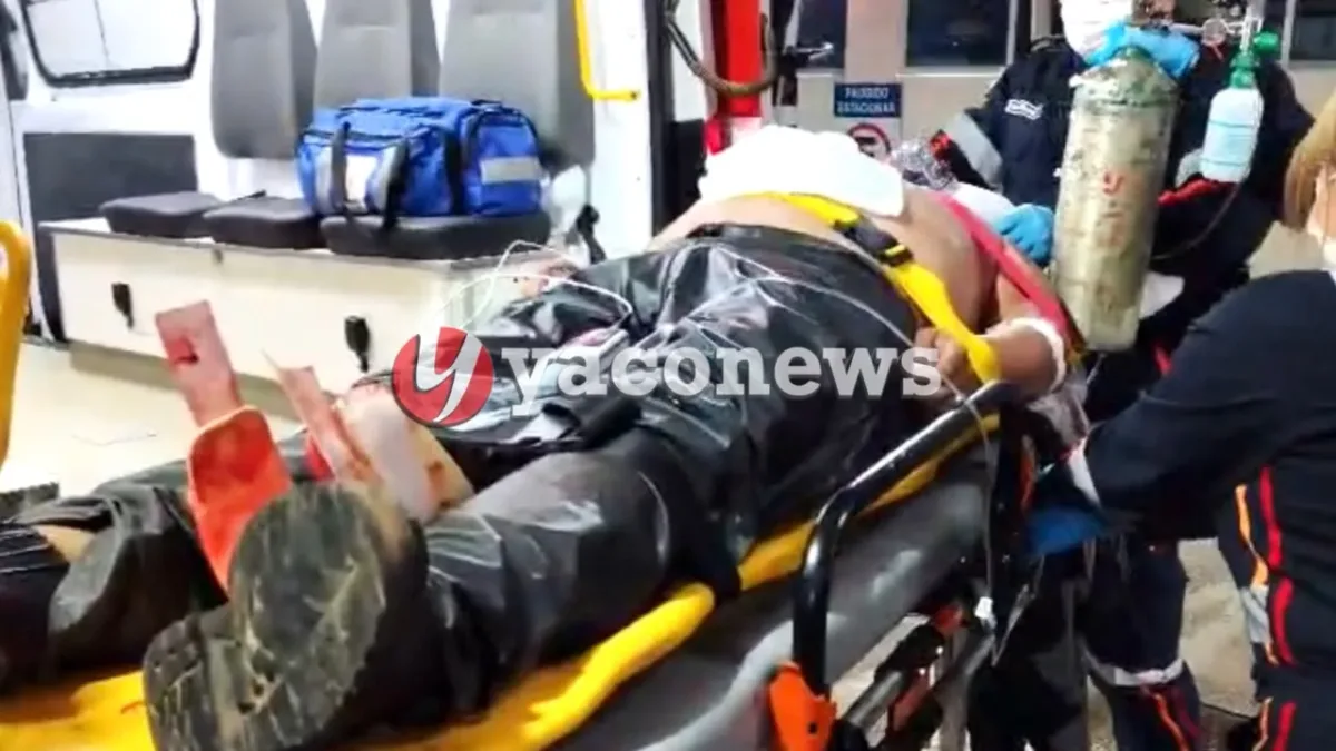 Entregador fica em estado gravíssimo após ser atingido por carro roubado em Rio Branco