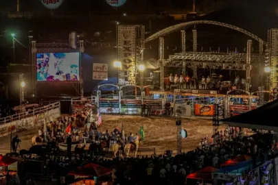 Expovel e cancelada em Porto Velho por falta de apoio institucional e atraso em autorizacoes.