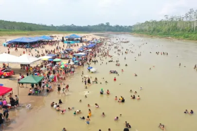 Feijó proíbe veículos na área de banhistas durante Festival de Praia.