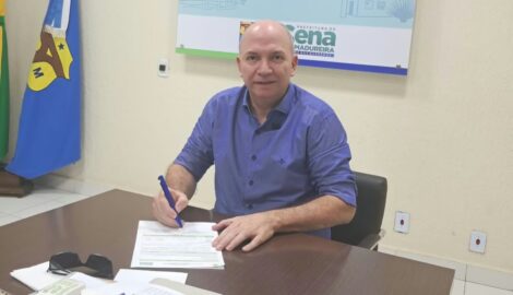 Prefeito Gerlen Diniz confirma pagamento dos servidores de Sena Madureira nesta sexta-feira