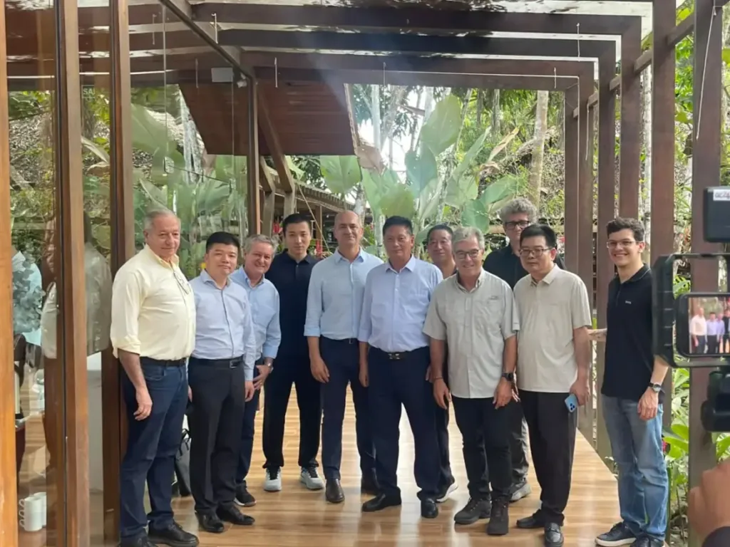 Comitiva chinesa desembarca no Acre para abrir novos mercados.
