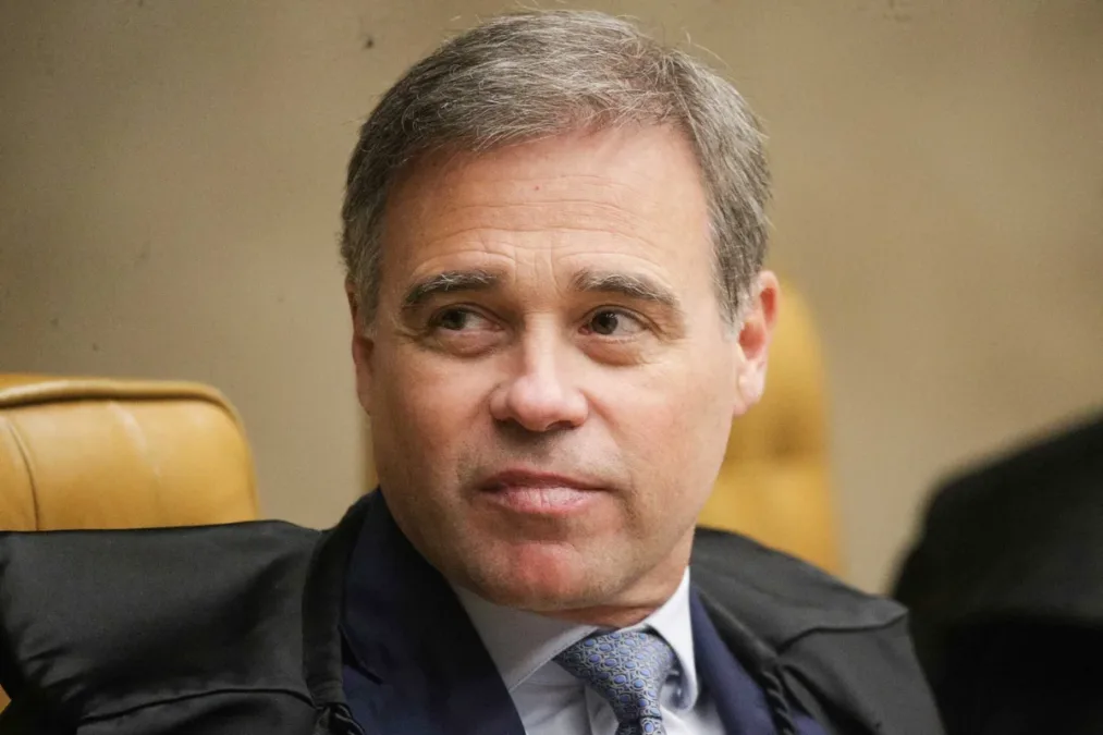 STF determina investigação sobre vazamentos envolvendo Lulinha e manda PF rastrear origem dos dados