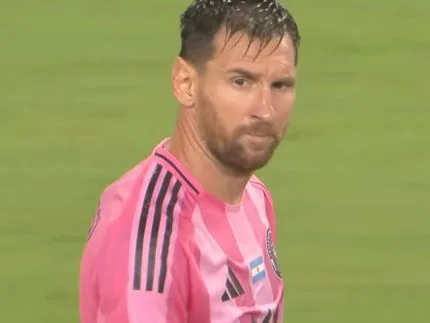 Messi se envolve em confusão, dá tapa em adversário e recebe multa da MLS