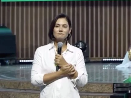 Entenda qual procedimento que aliviou dores de Michelle Bolsonaro