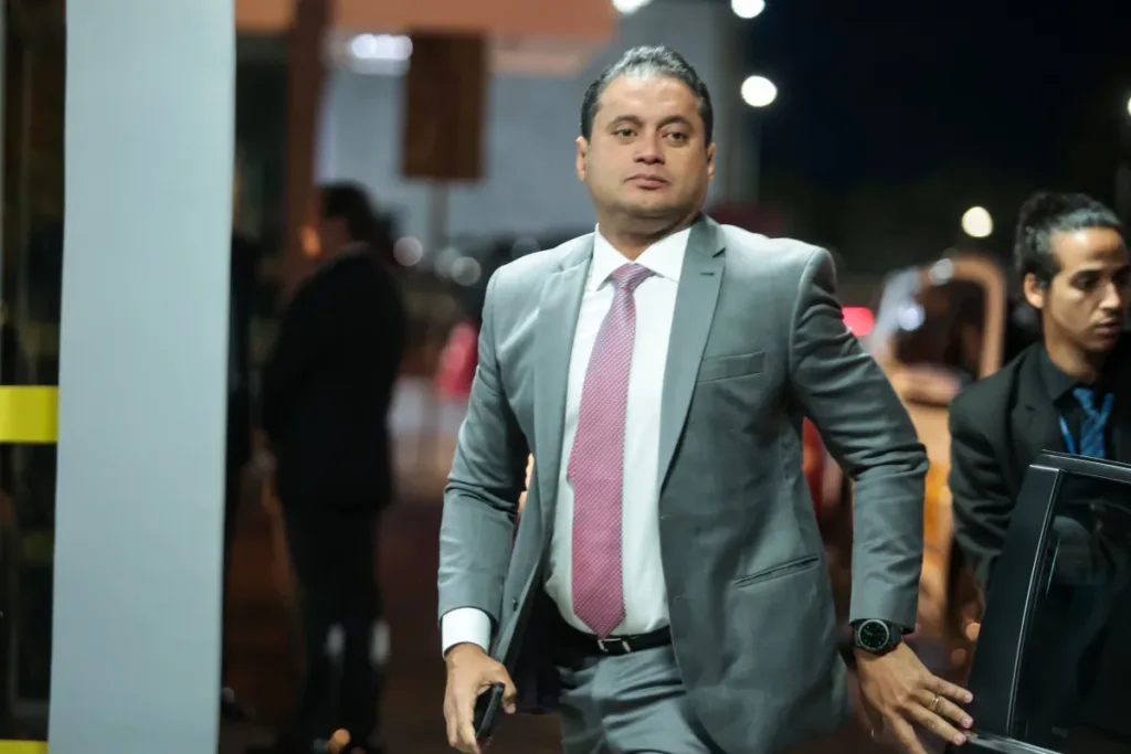 PF deflagra nova fase da Operação Sem Desconto e mira suspeita de lavagem de dinheiro em fraude no INSS