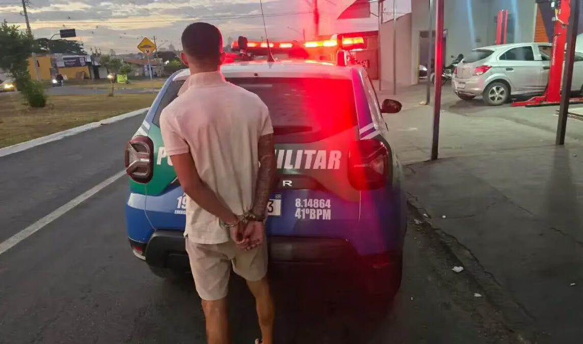 Suspeito de latrocínio no Acre é preso em Goiás com celular