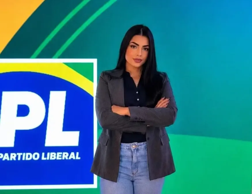 Trans bolsonarista declara “superior completo” ao TSE sem finalizar o ensino fundamental