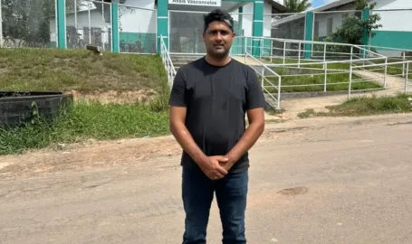 Vereador Real solicita quebra-molas em frente à Escola Assis Vasconcelos.