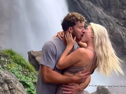 Casal roda o mundo para fazer sexo em cada país e revela quanto já desembolsou