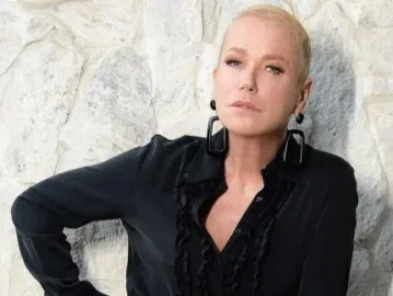 Xuxa diz que cogitou deixar o Brasil e desabafa sobre preconceito: “Deviam ter vergonha”