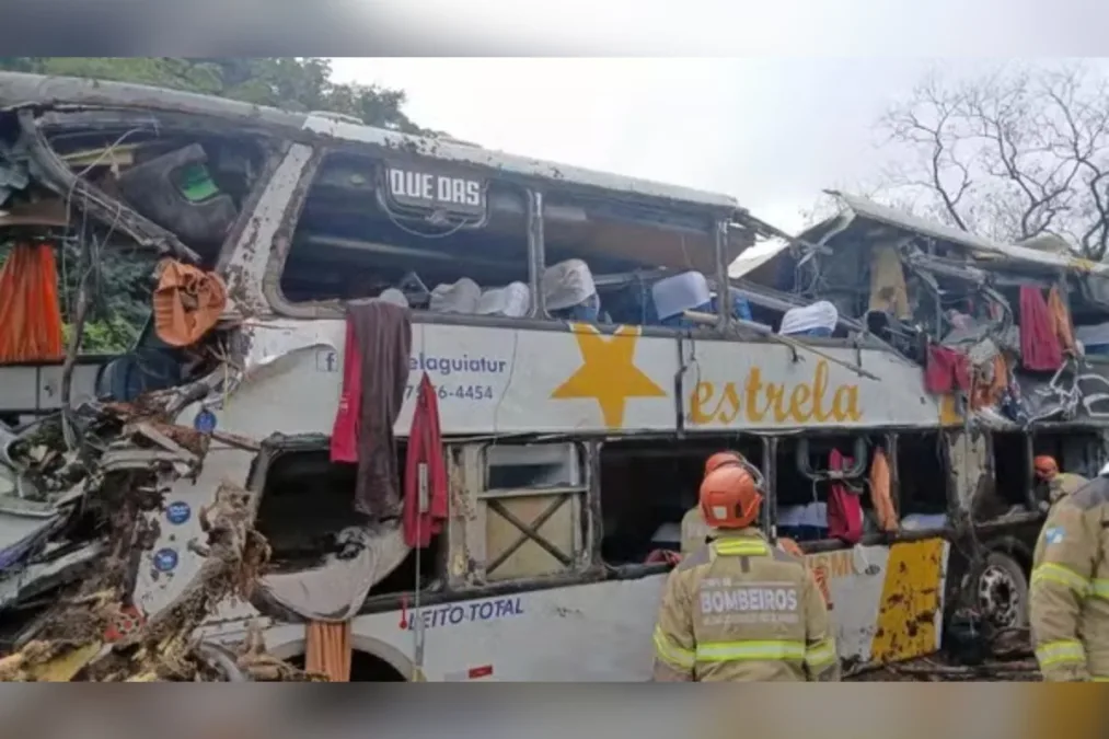 Acidente de ônibus: PCERJ investiga viagem clandestina que matou 10