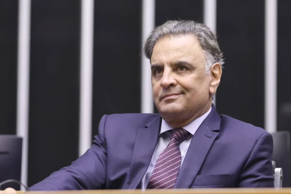 Aécio Neves decide não disputar eleições este ano