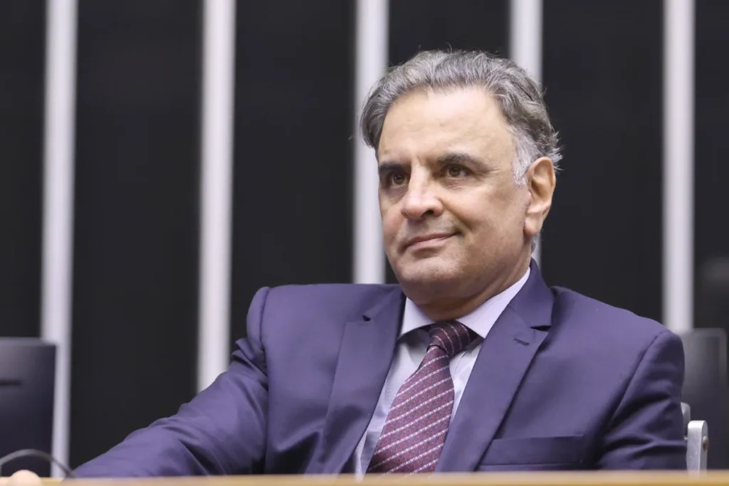 Aécio Neves decide não disputar eleições este ano