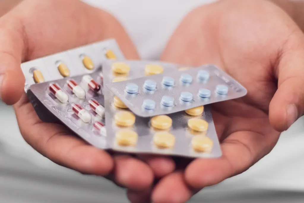 Anvisa libera entrega de medicamentos por apps; veja como funciona