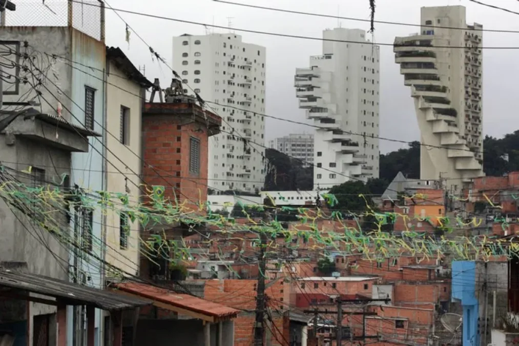 Apesar de reduzir a pobreza, desigualdade social aumenta no Brasil