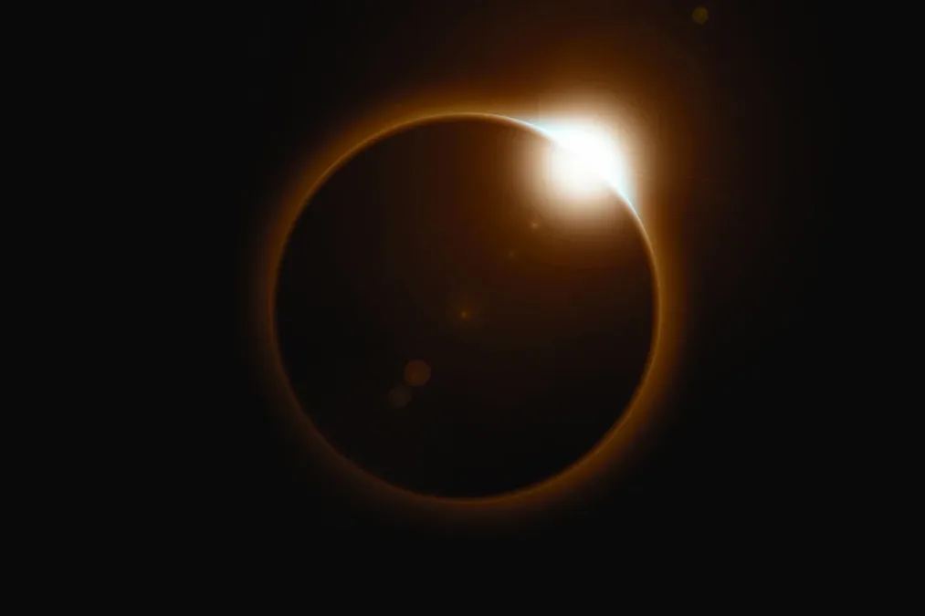 Astrologia: como os eclipses de agosto podem afetar a sua vida