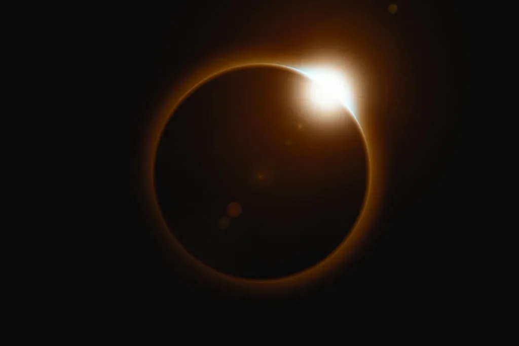 Astrologia: como os eclipses de agosto podem afetar a sua vida