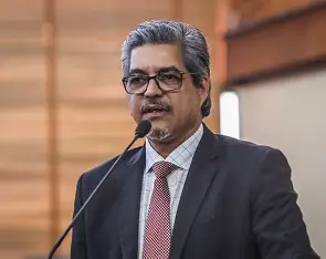 MPE recua e dá parecer favorável a registro de candidatura de Edvaldo Magalhães