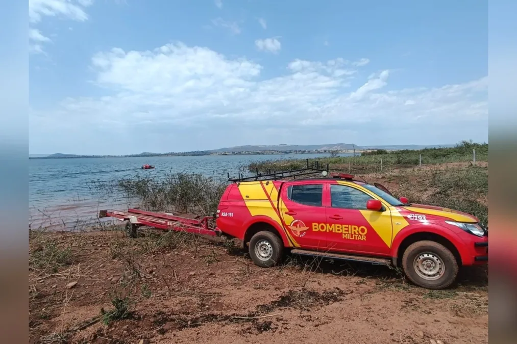 Bombeiros localizam corpo de 2ª vítima de naufrágio durante pescaria em GO