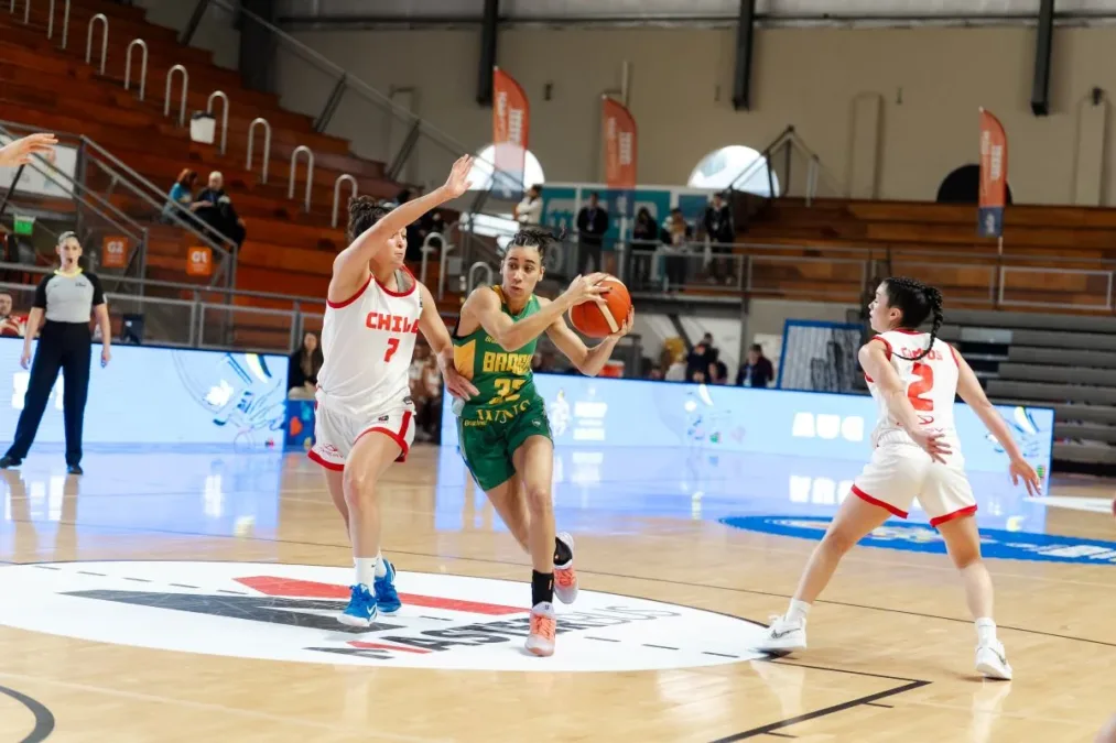 Brasil vence Chile na AmeriCupW e fica a um passo do Mundial