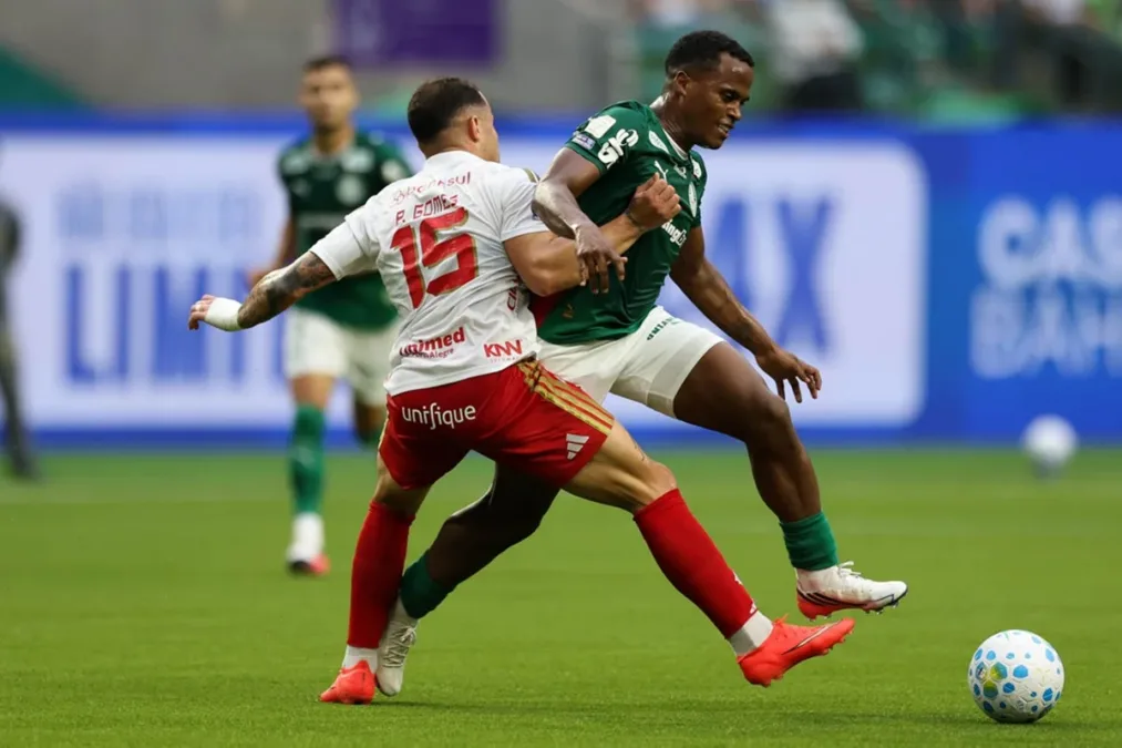 Brasileirão: Palmeiras e Internacional empatam sem gols em SP