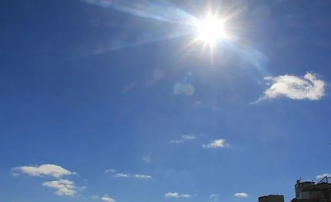 Previsão do tempo no Acre para terça-feira indica calor e chance de chuva