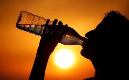 Onda de calor atinge o Acre com maxima de 37C e chuvas isoladas alerta do Inmet.