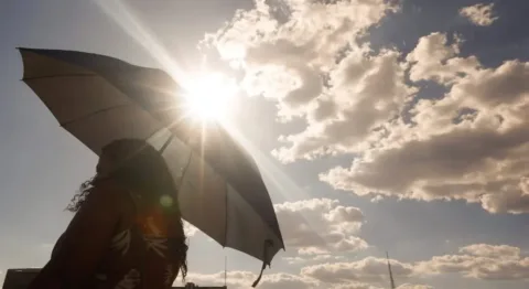 Previsão do tempo no Acre indica calor, sol entre nuvens e possibilidade de chuvas neste sábado.