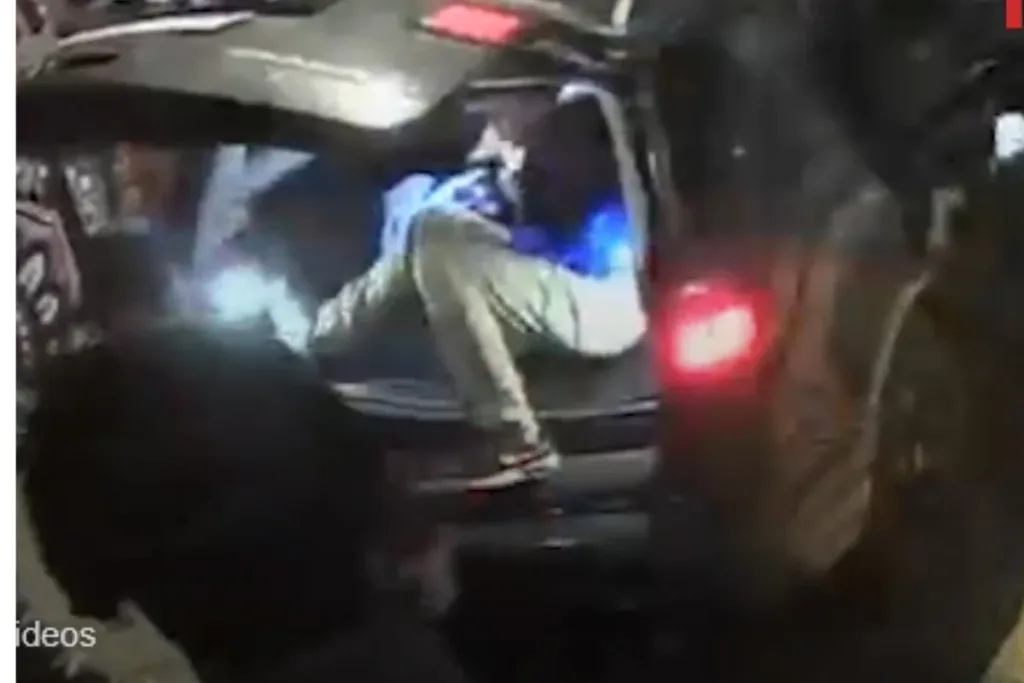 Carro que deu apoio a policial em sequestro de traficante é apreendido