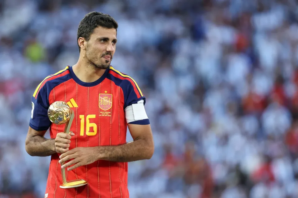 City recusa oferta do Barcelona e quer R$ 412 milhões por Rodri