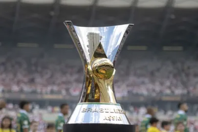 Com dois clássicos, confira a agenda do Brasileirão neste domingo (30/8)