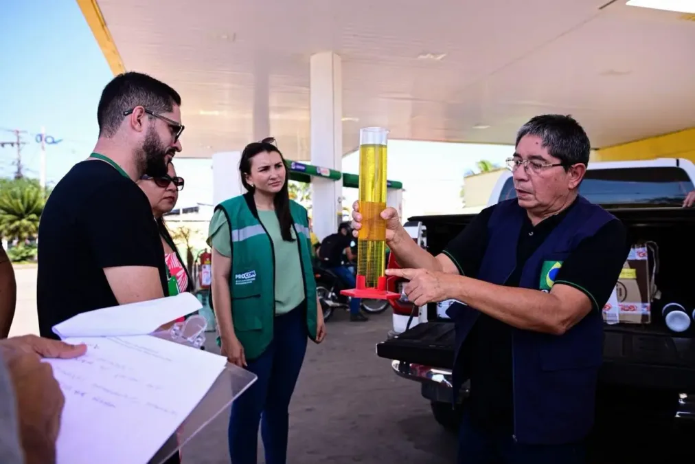 Fiscalização em postos de combustíveis de Rio Branco verifica qualidade, preços e bombas
