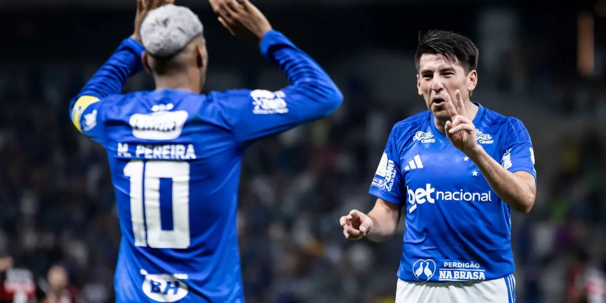 Cruzeiro vence Flamengo e Palmeiras agradece no Brasileirão