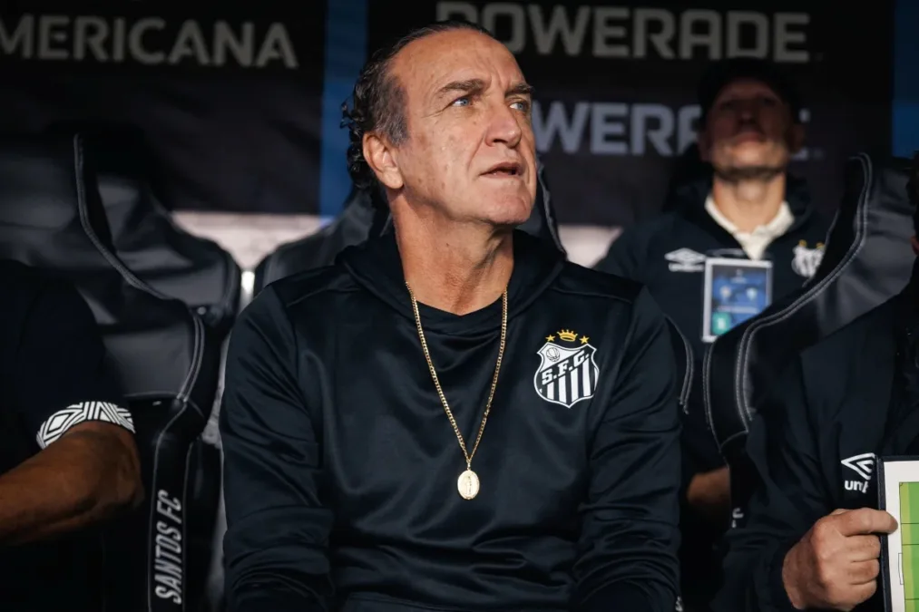 Cuca elogia Neymar após vitória nas oitavas de final da Sul-Americana