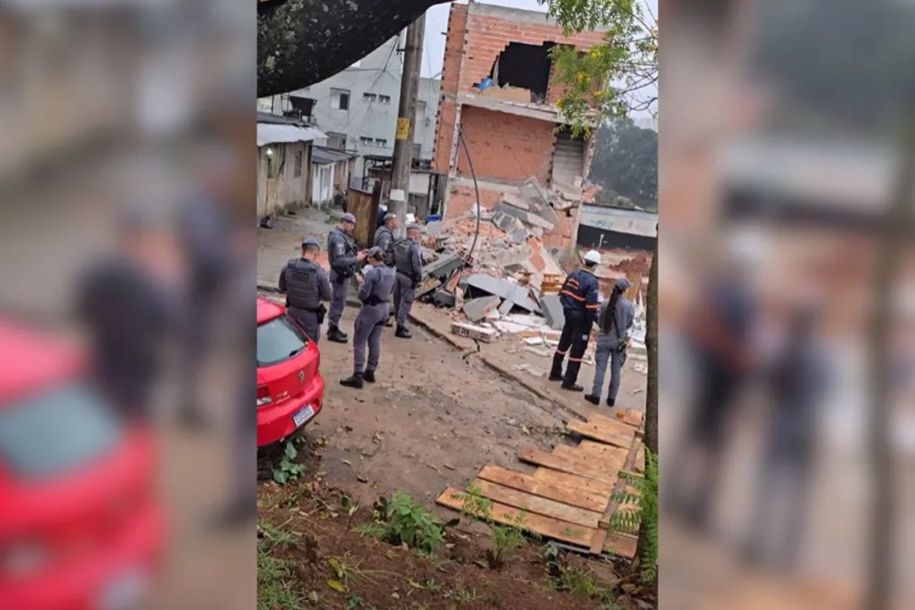Defesa Civil interdita imóveis vizinhos após desabamento em São Bernardo