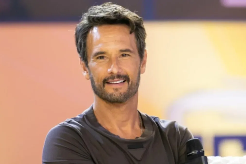 “Depende”, diz Rodrigo Santoro sobre possível retorno às novelas
