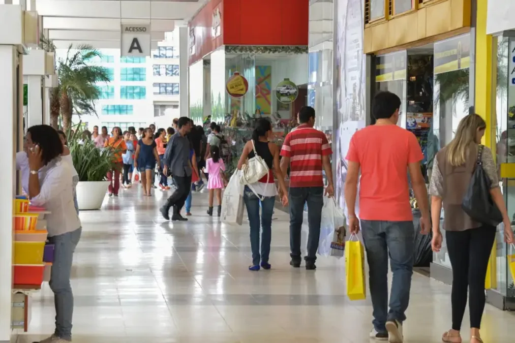 Dia dos Pais deve movimentar R$ 8,52 bilhões no varejo em 2026
