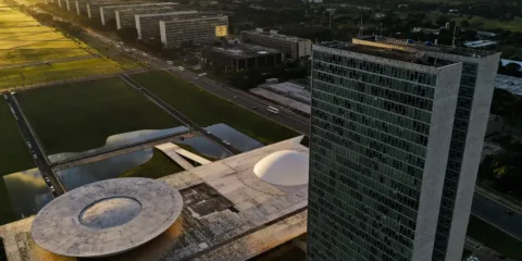 Eleições 2026: saiba quais são as atribuições de senadores e deputados