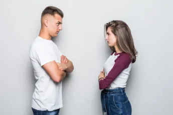 Estresse na adolescência pode afetar o cérebro adulto, diz estudo