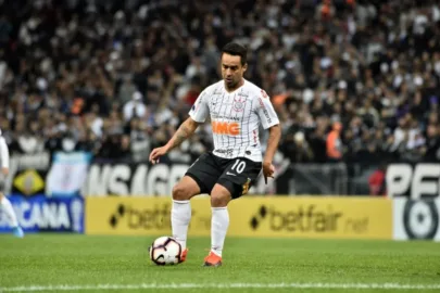 Ex-jogador Jadson é solto menos de 24h após ser preso no Paraná