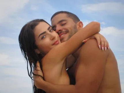 O amor está no ar! Jade Picon se declara a André Lamoglia no aniversário do ator