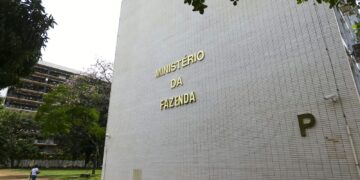 Governo Central tem superávit de R$ 10,8 bilhões em julho